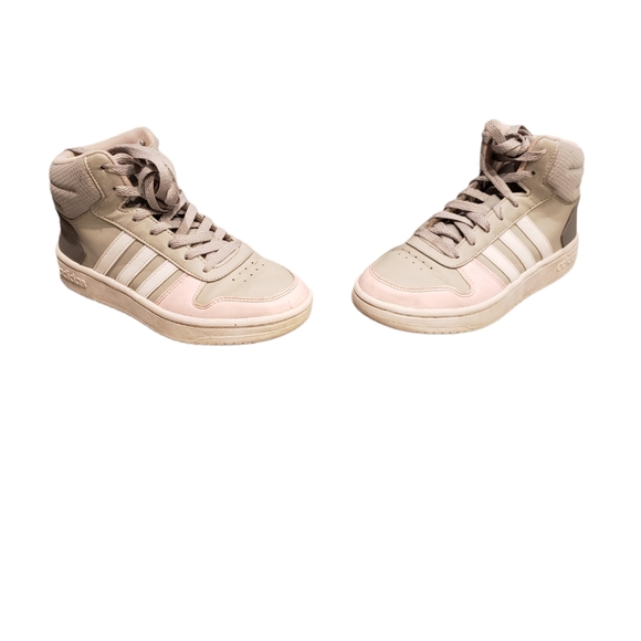 Addias Hoops, Size 4 - Picture 2 of 6